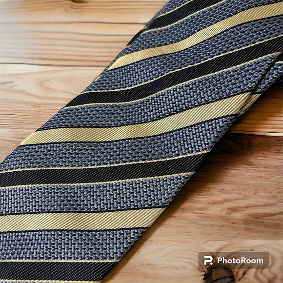 Daks London Tie - Picture 2 of 5